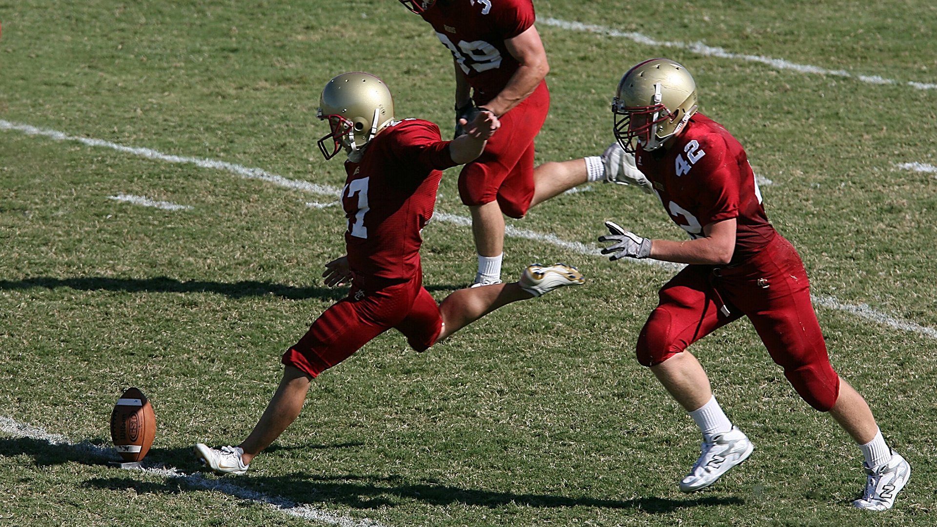 斯坦福桥迎战拜仁:欧洲冠军联赛淘汰赛进行时,斯坦福桥球场是几星级